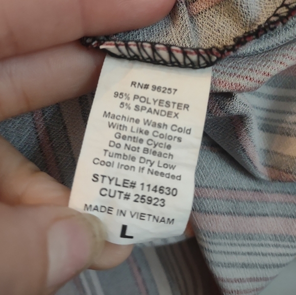 Perseption concept women's size large blouse shirt top striped button up - Picture 8 of 8